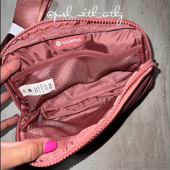 🍋Lululemon Everywhere Belt Bag, NWT - Picture 9 of 11